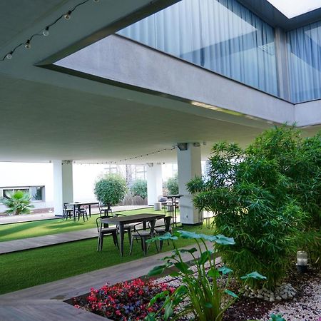 Hotel Villa Odon Вильявисьоса-де-Одон Экстерьер фото