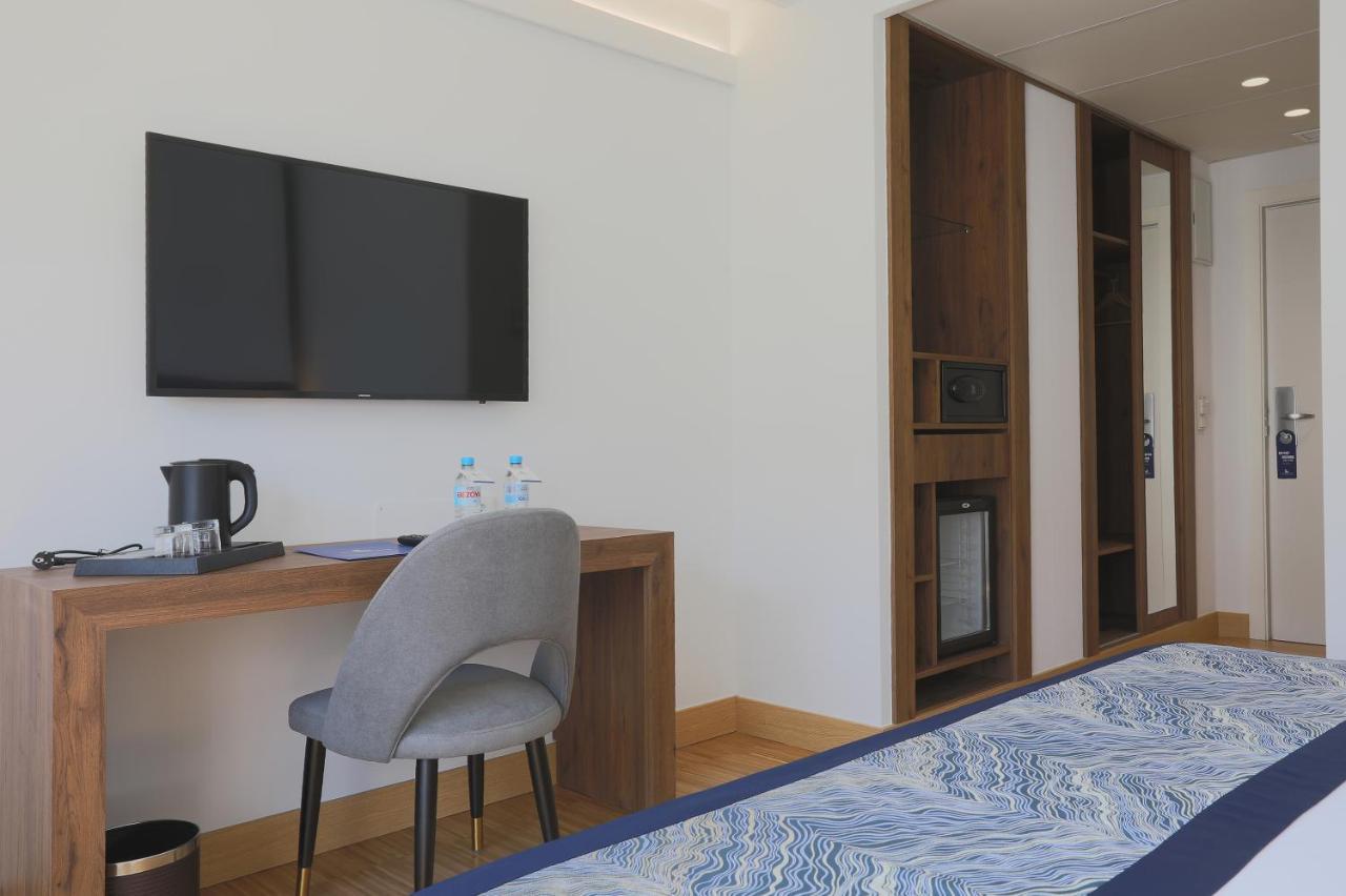 Hotel Villa Odon Вильявисьоса-де-Одон Экстерьер фото