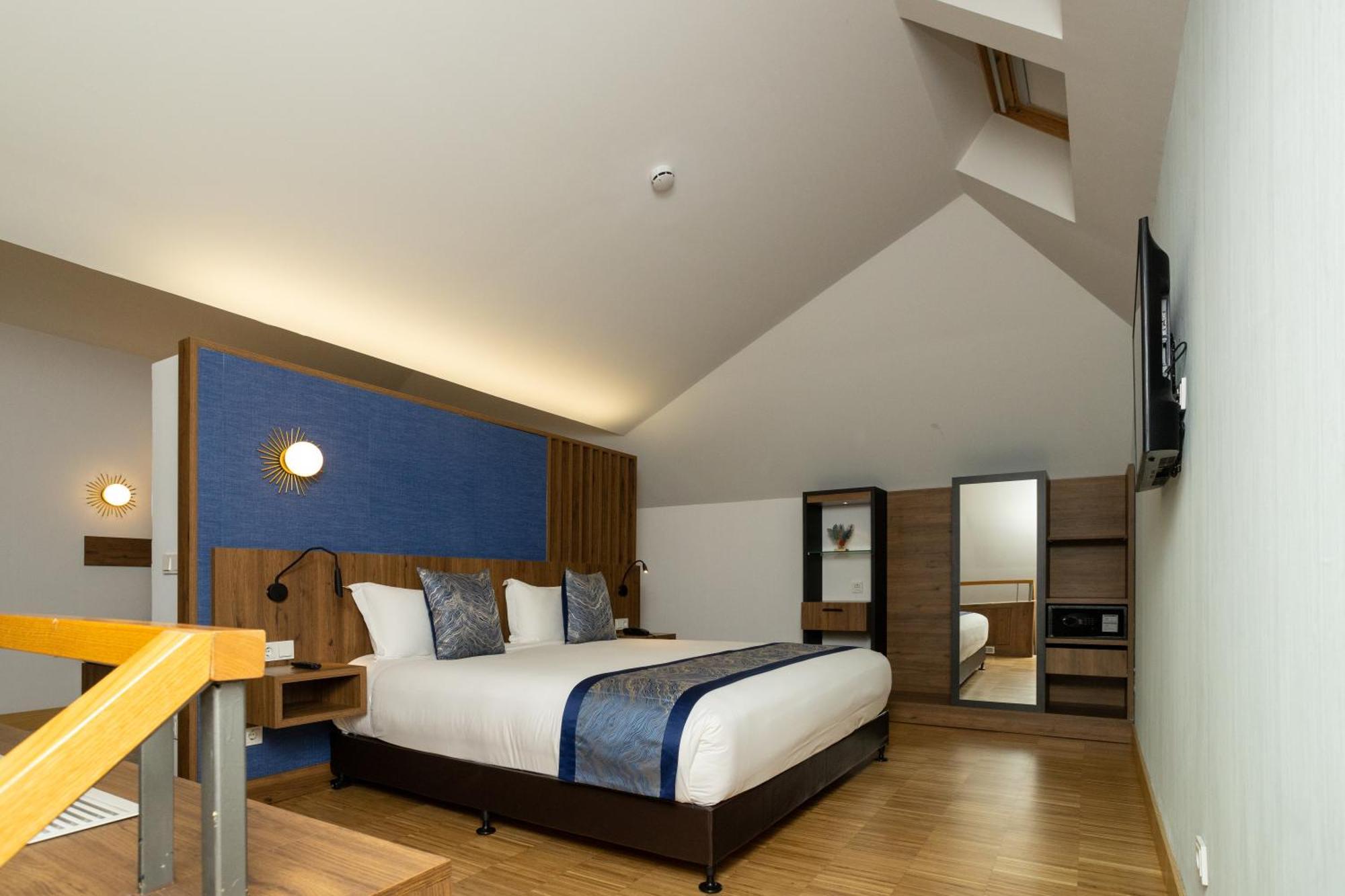 Hotel Villa Odon Вильявисьоса-де-Одон Экстерьер фото
